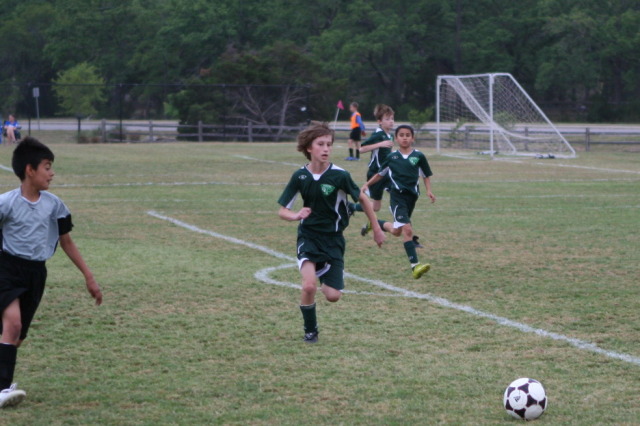 2011/04(April)/soccer/640x480_2011-04-30-Soccer Tournament-36.JPG
